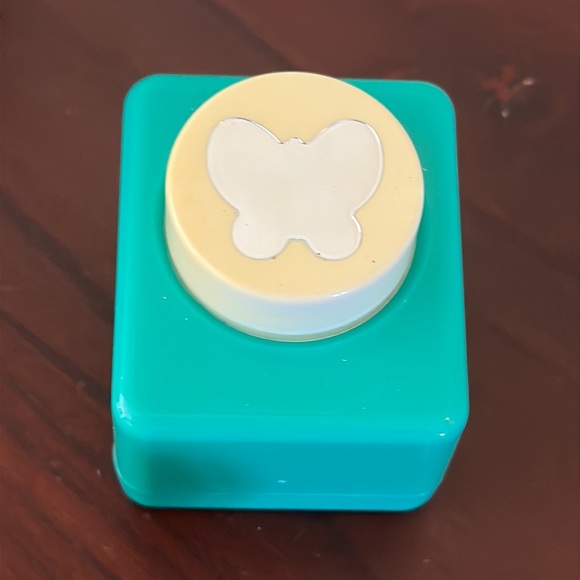 Set of 4 crafting punches - Picture 4 of 7